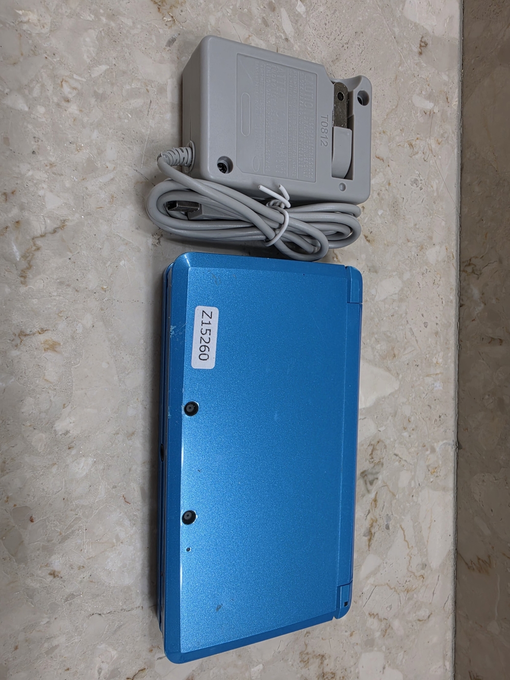 Nintendo 3DS Blue With 64 GB Memory Card Charger Handheld Console  System Japan